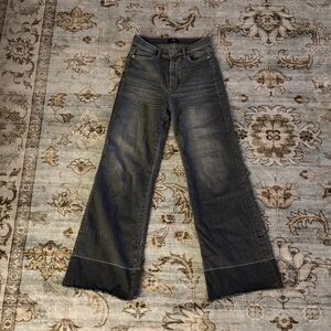 7 for all mankind grey wide leg jean